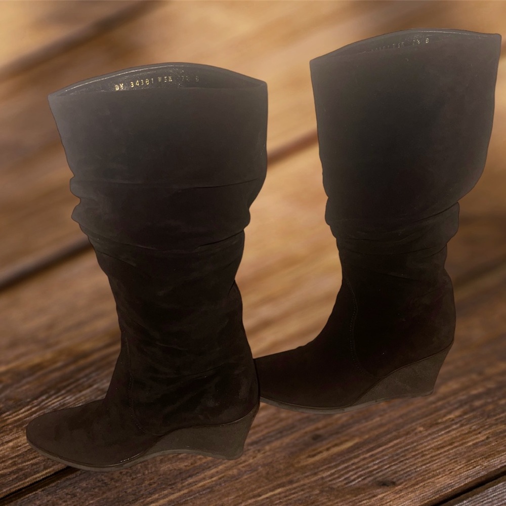 Salvatore Ferragamo Black mid-calf Suede boots with wedge heels
